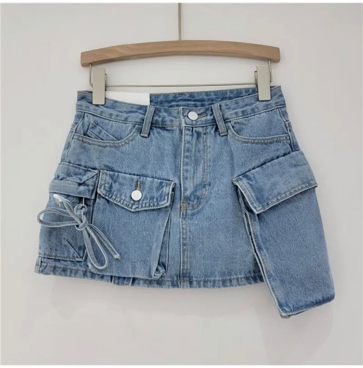 Bree light wash denim skort