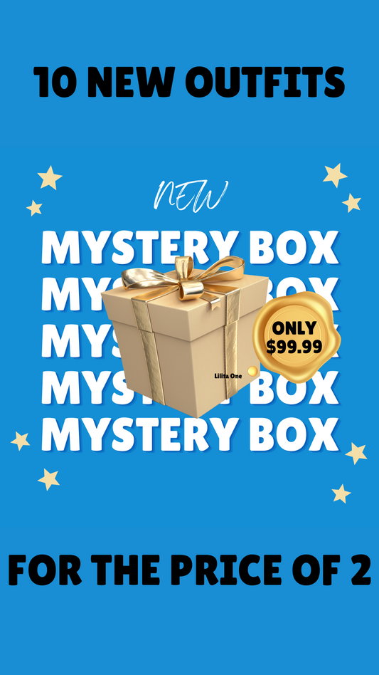 10 Outfit Mystery box